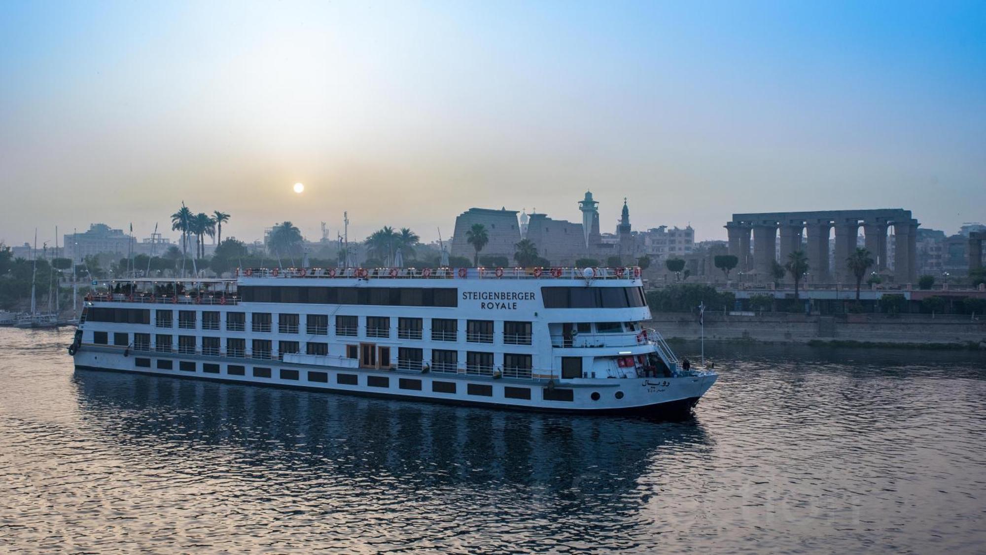 Steigenberger Royale Nile Cruise - Every Thursday From Luxor For 07 & 04 Nights - Every Monday From Aswan For 03 Nights Zewnętrze zdjęcie